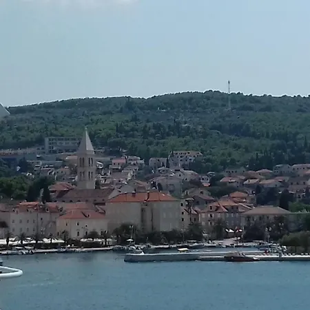 App Dujmovic Апартаменты